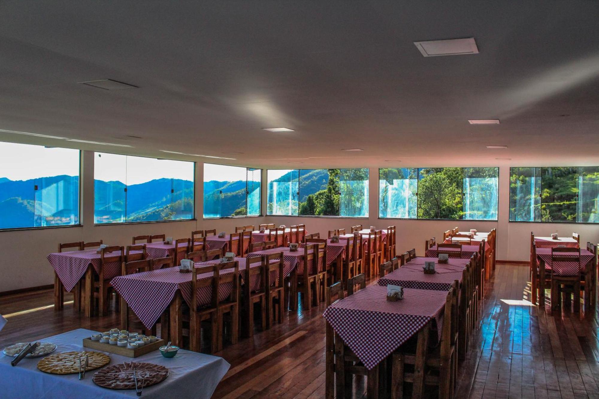 נובה פריבורגו Hotel Fazenda Caledonia Inn מראה חיצוני תמונה
